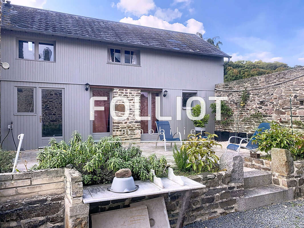 Maison à THURY-HARCOURT