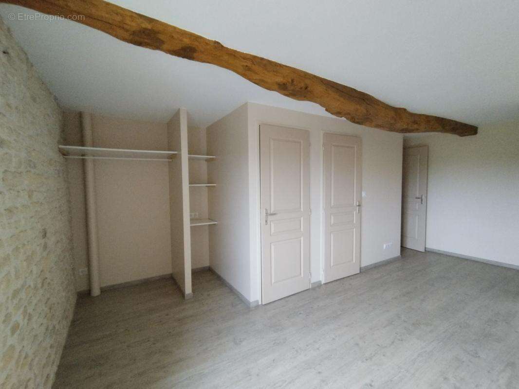 CHARENTE/AIGRE. Maison en pierre rénovée, 3 chambres(poss 4) avec jardin clos 1169 m² (gite ou chambres d'hôtes) - photo 24