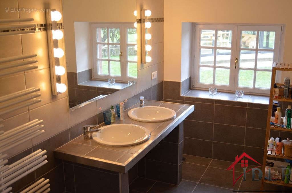 Maison à BELLEFONTAINE