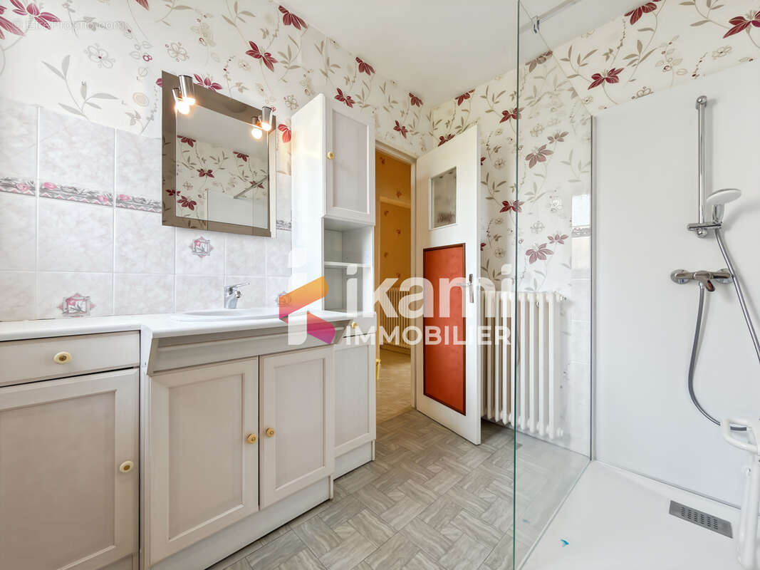 Maison 6 pièces de 100 m2 à St Clément - photo 12