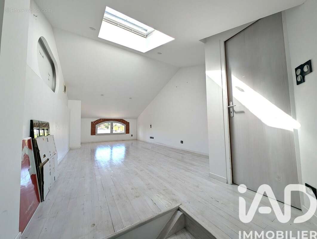 Maison 167 m² à Noe  - photo 6