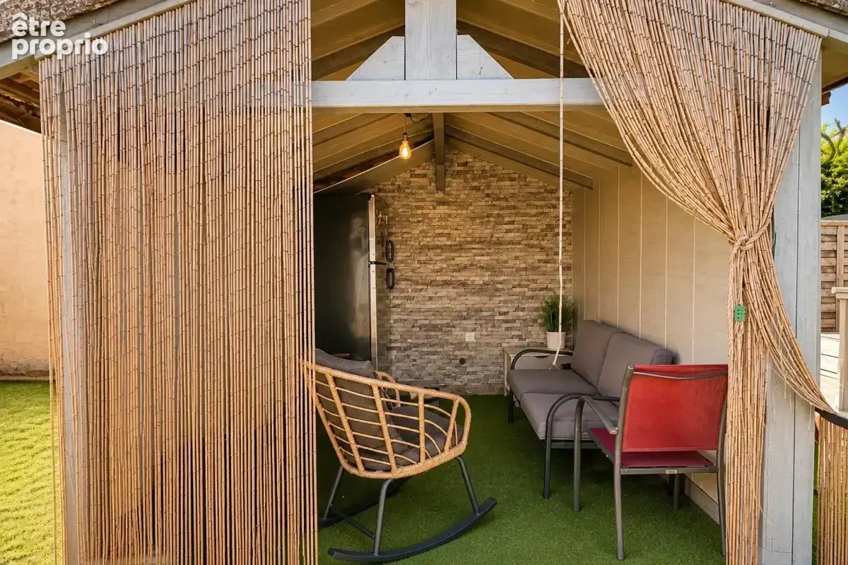 Maison de 7 pièces de 113 m² à Les Roches-de-Condrieu - photo 20