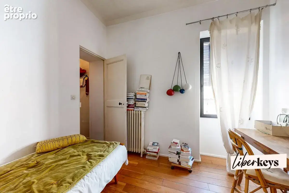 Appartement de caractère- 5 pièces- Nîmes Monjardin - photo 8
