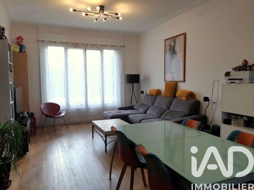Photo 4 - Appartement à SAINTE-GENEVIEVE-DES-BOIS