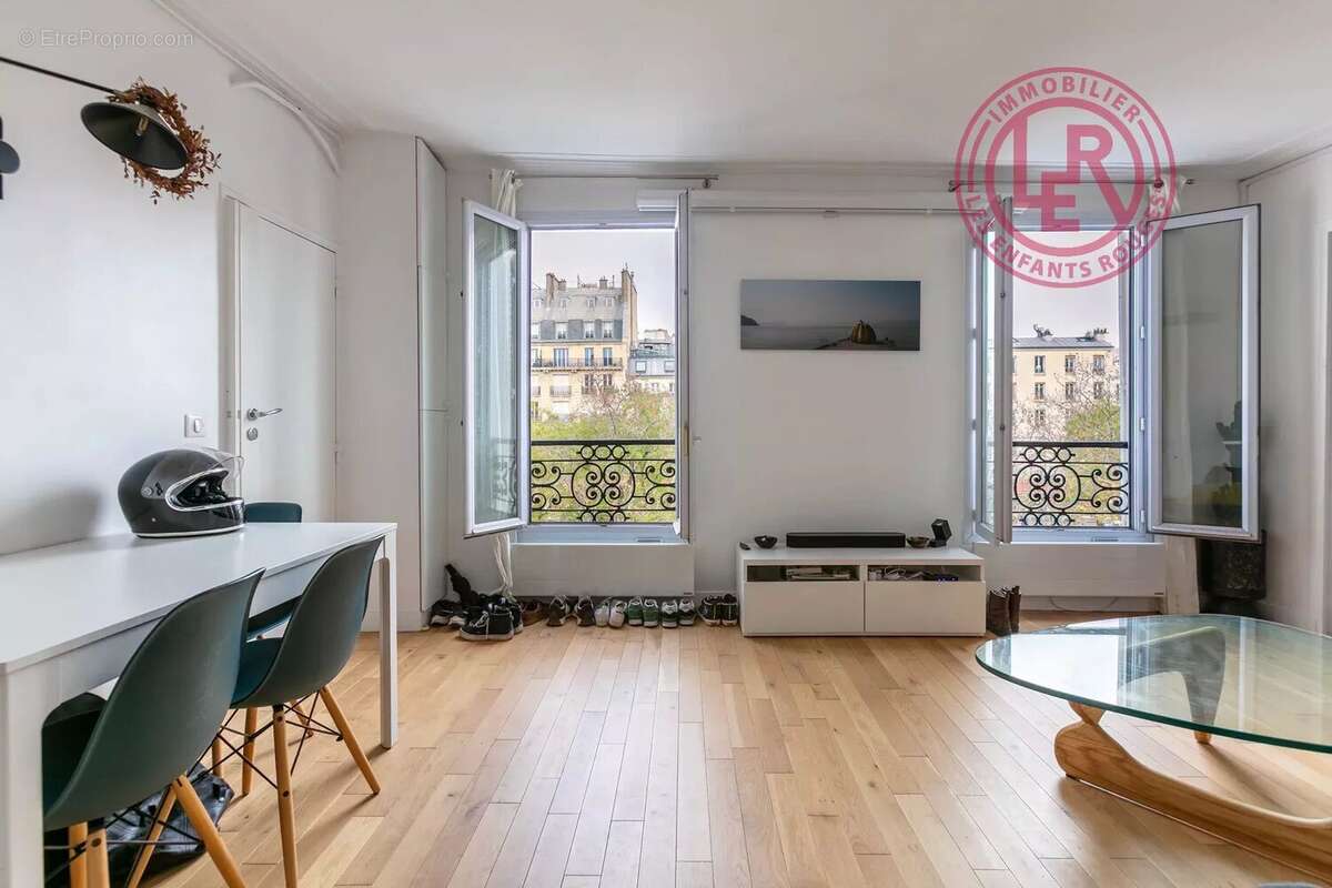 Appartement à PARIS-11E