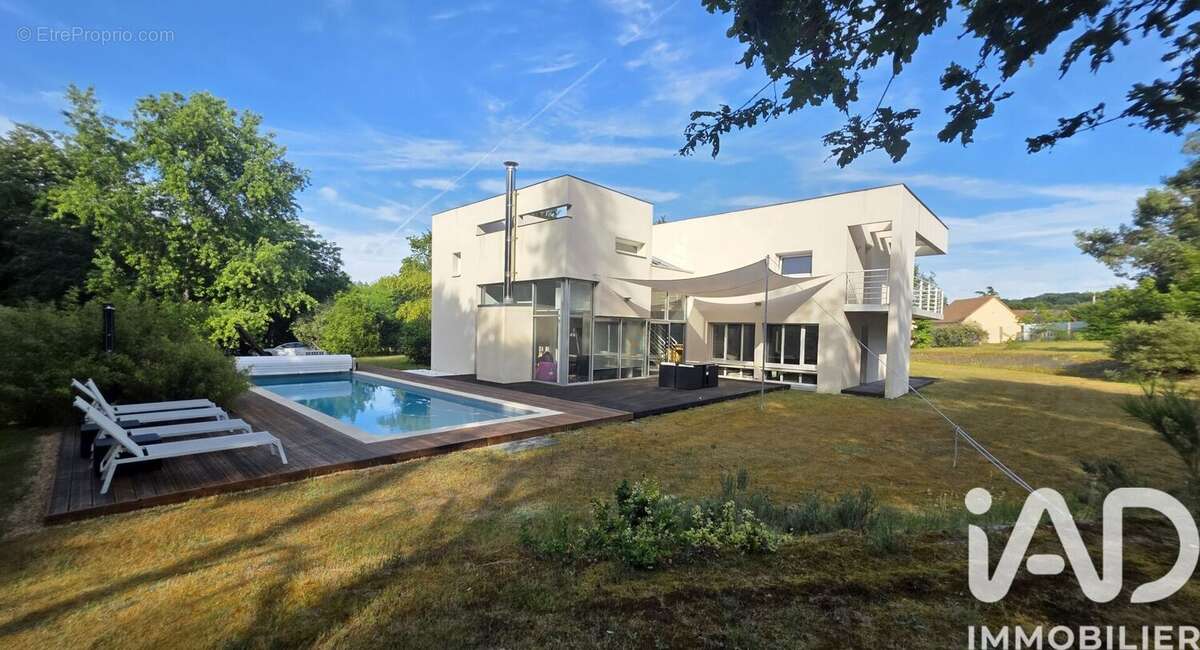 Photo 4 - Maison à PARIGNE-LE-POLIN