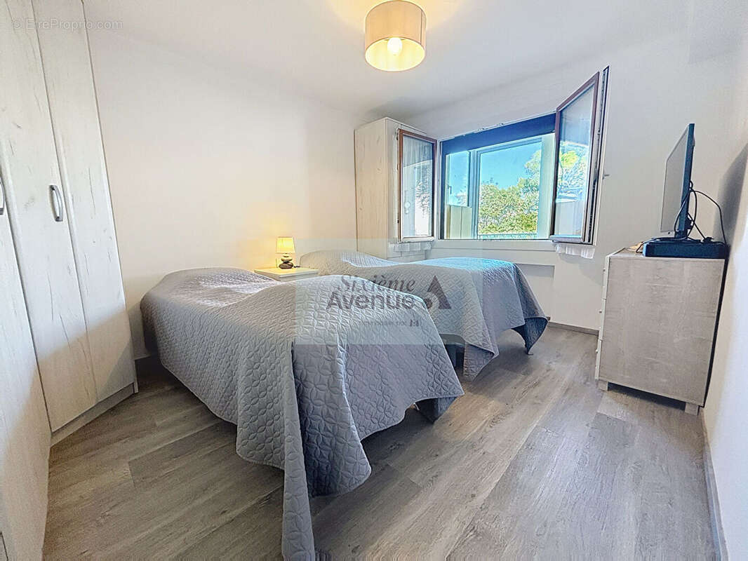 Appartement à SIX-FOURS-LES-PLAGES