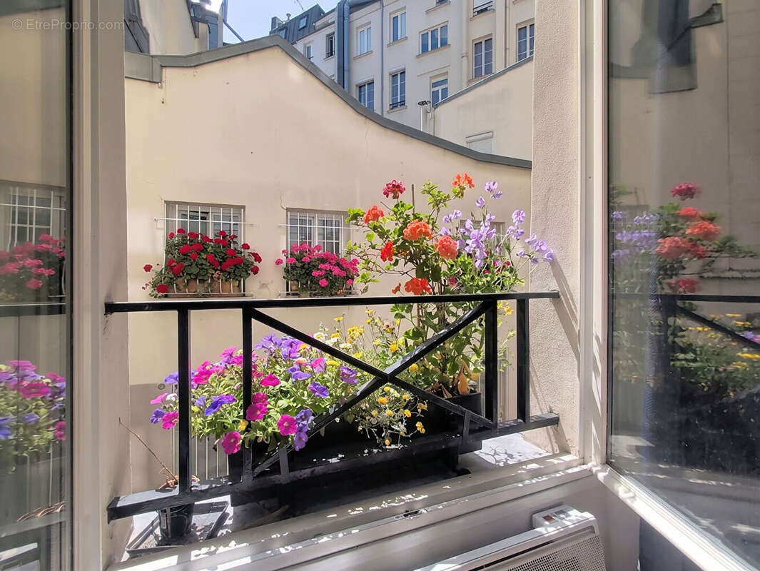 Paris 2ème - Quartier Bourse  - 85 m²  - Calme & lumière - photo 3