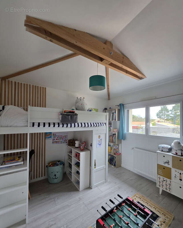 Maison à BOUGUENAIS