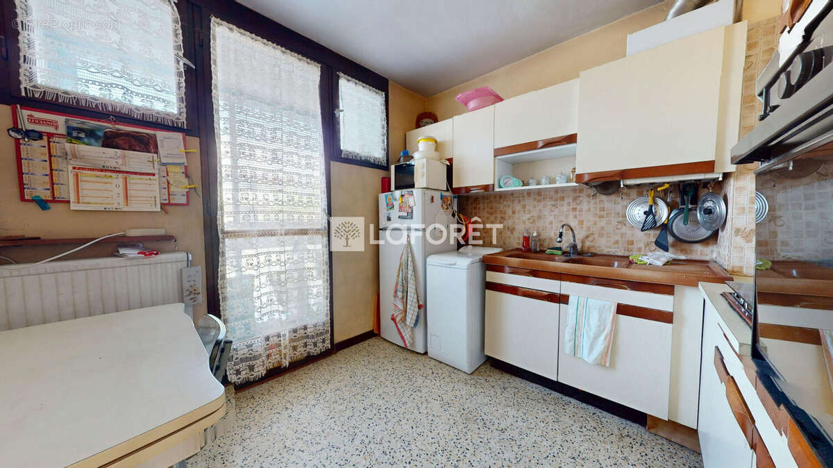 Appartement à MARSEILLE-13E