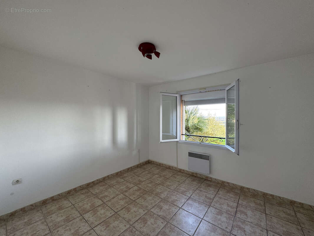 Maison à SAINT-PIERRE-DE-BOEUF