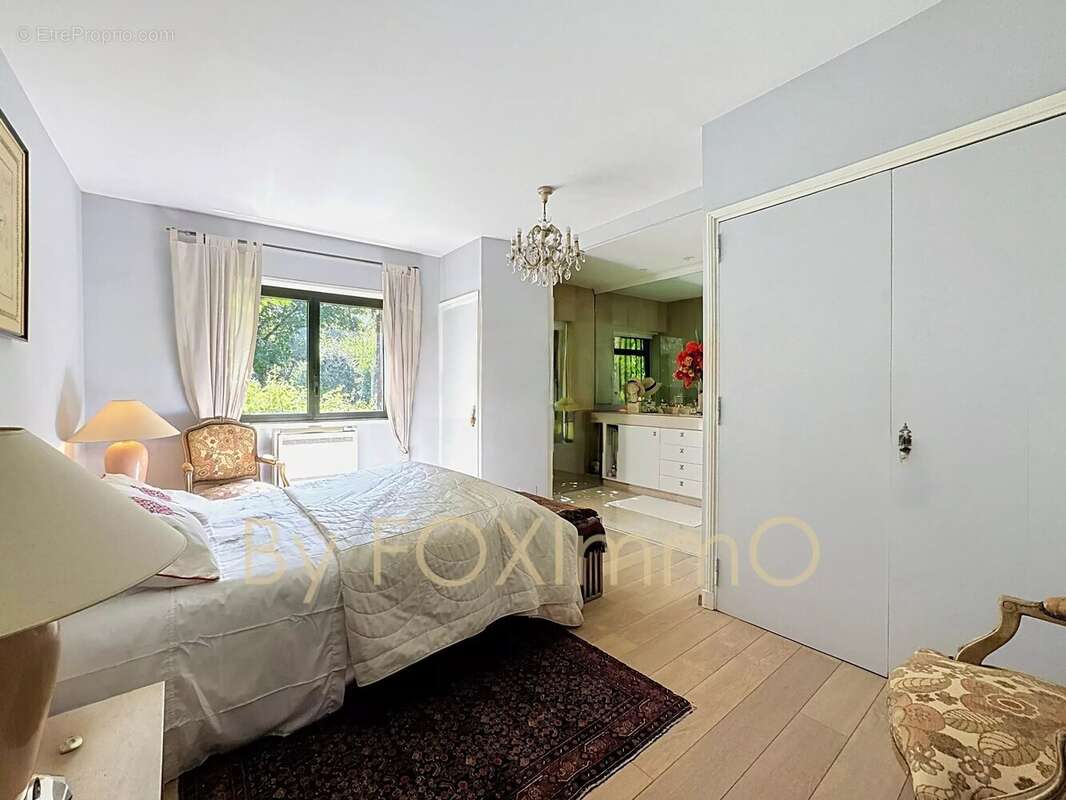 Maison à MOUGINS