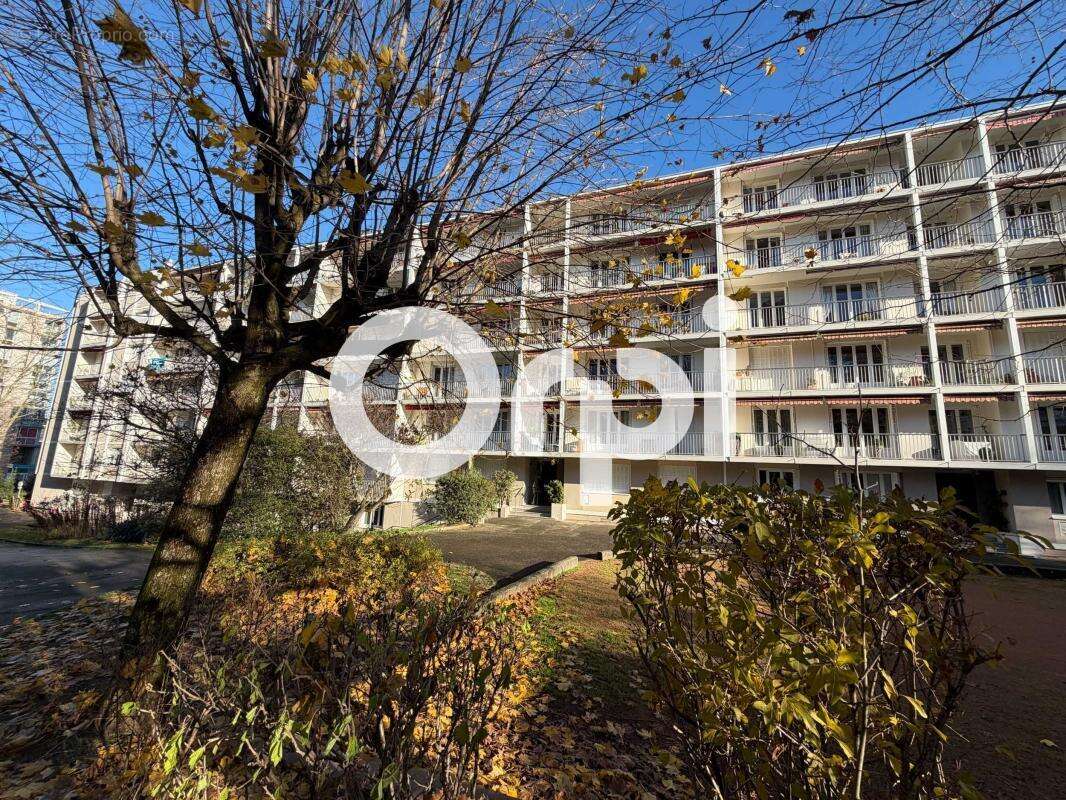 Appartement à CALUIRE-ET-CUIRE