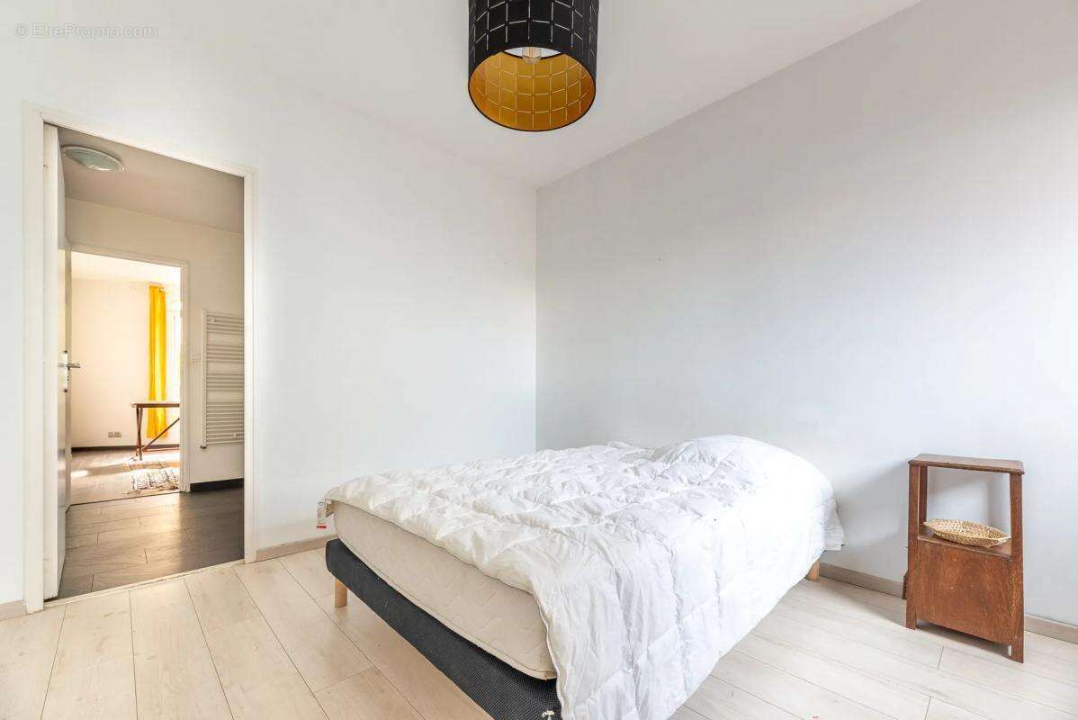 Appartement à INDRE