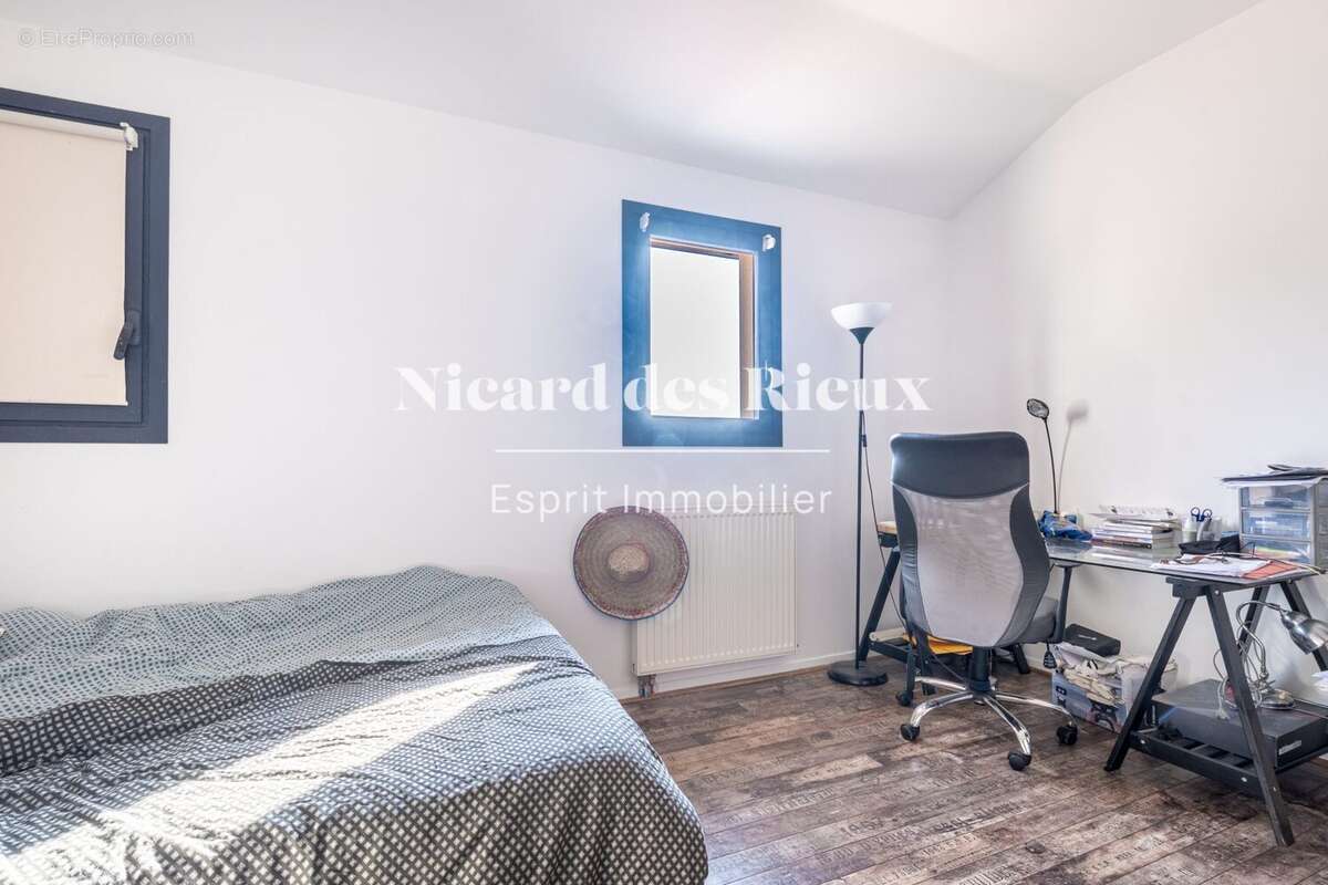 Maison à SAINT-VICTURNIEN