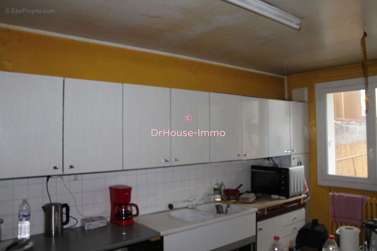 Commerce à ROUMAZIERES-LOUBERT