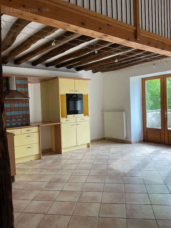 Maison à CORVEISSIAT