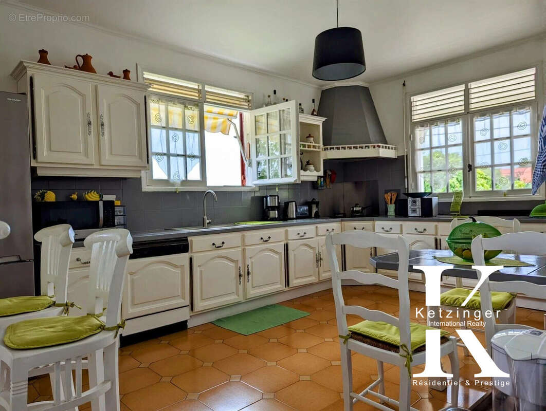 Maison à SAINT-CLAUDE