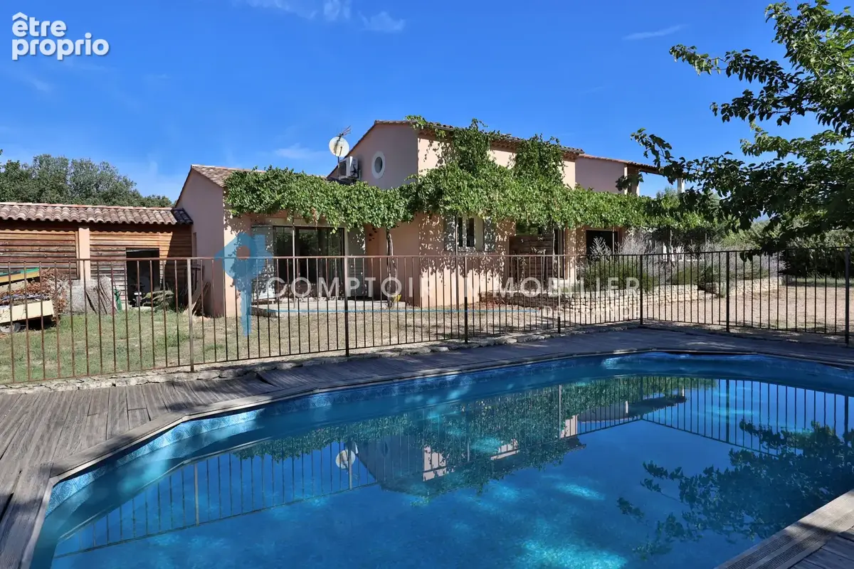 Dept 84 - Saint-Saturnin les Apt - Ravissante maison de 195 m2 habitables avec piscine - photo 20