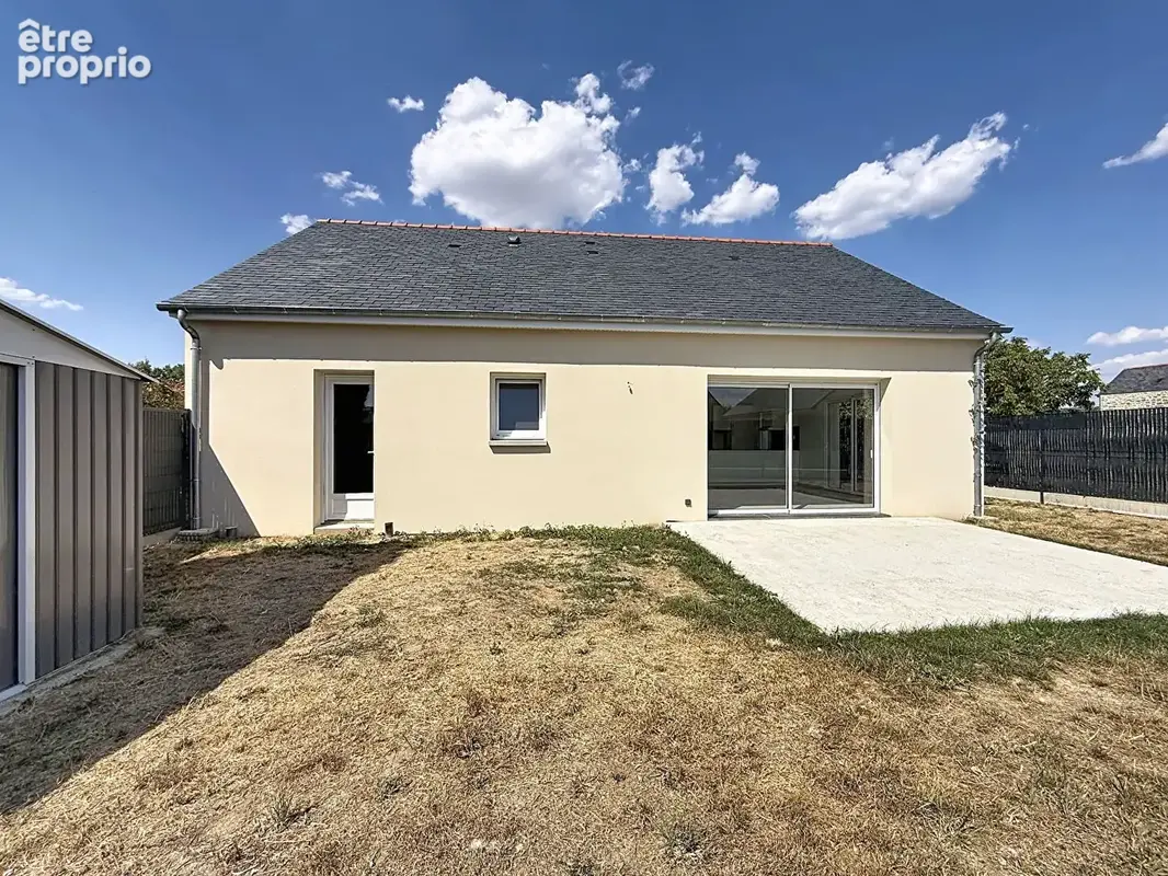Maison de plain-pied à Louresse-Rochemenier - photo 15