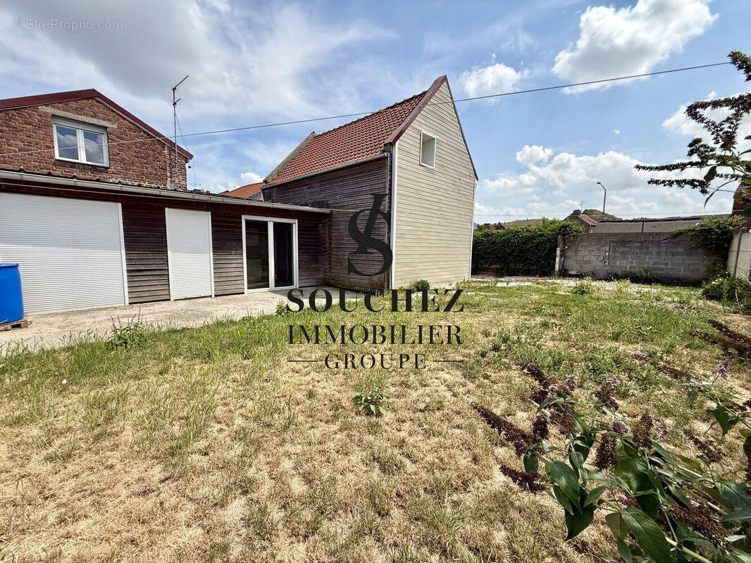 Maison à BILLY-MONTIGNY
