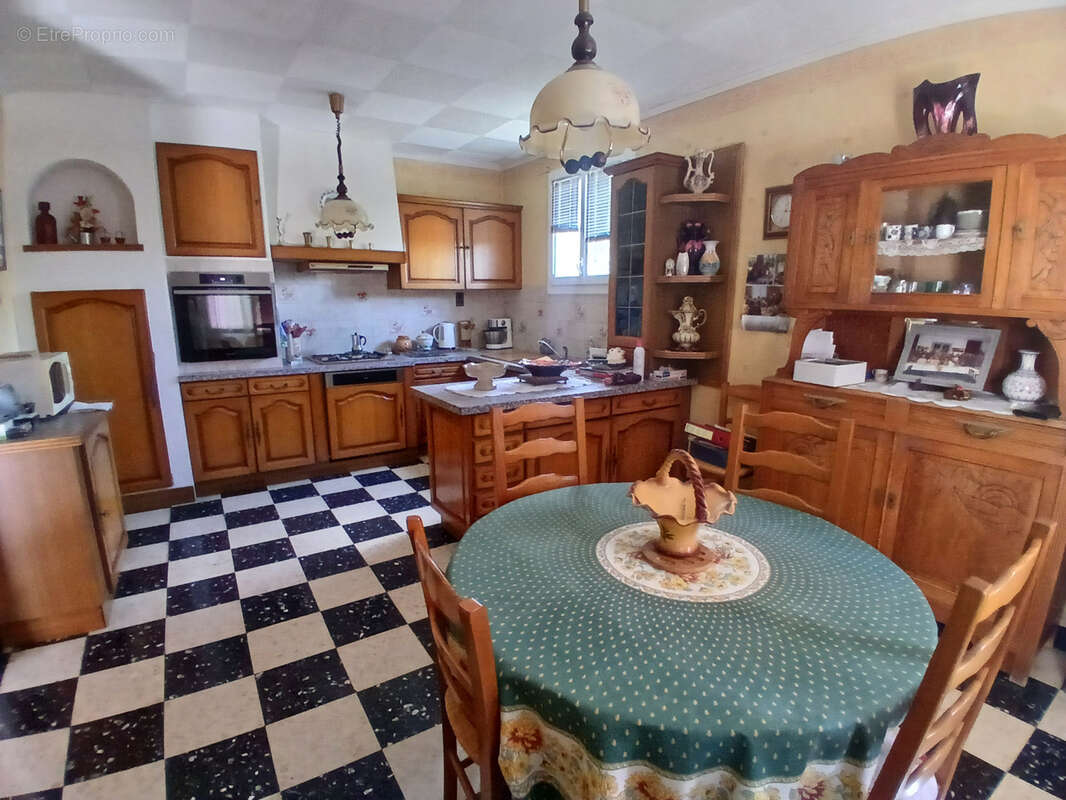 Maison à SALINDRES