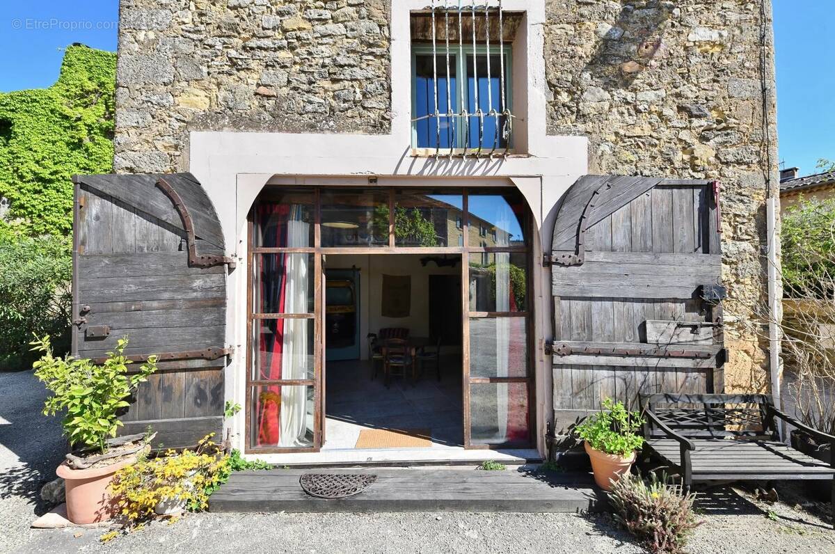 Maison à UZES