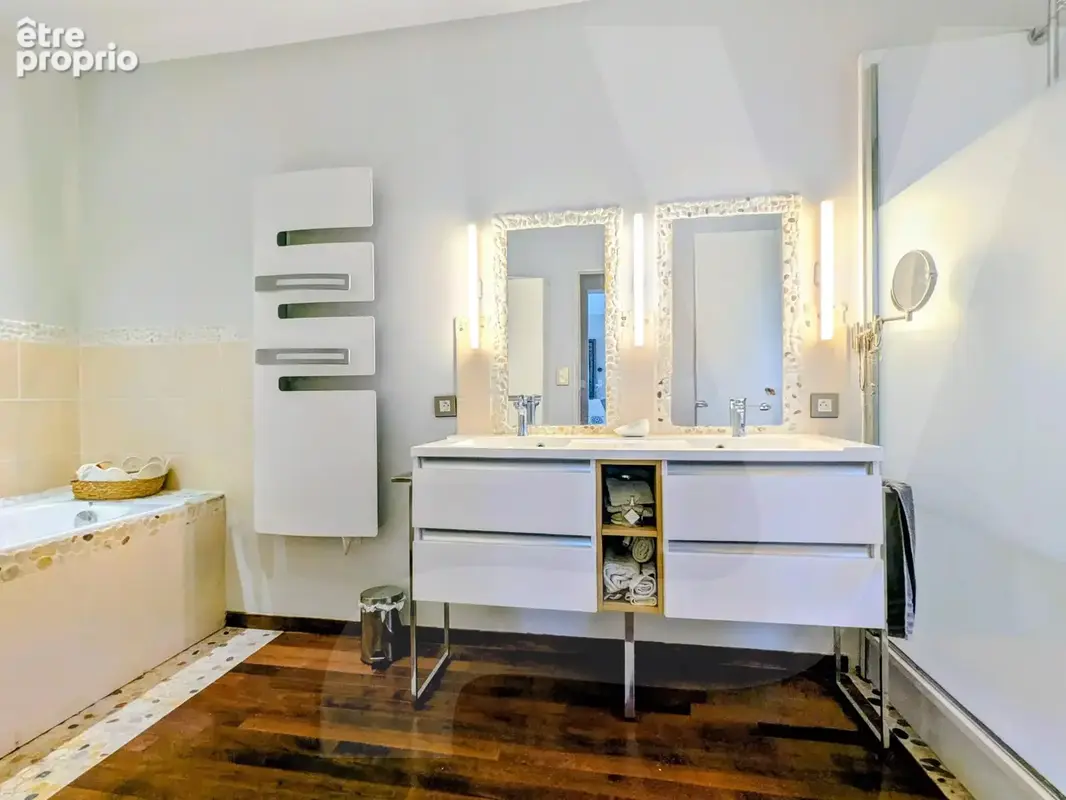Maison de charme climatisée – 182 m² au sol  – 4 chambres + 1 Bureau – Jardin plein sud - photo 6