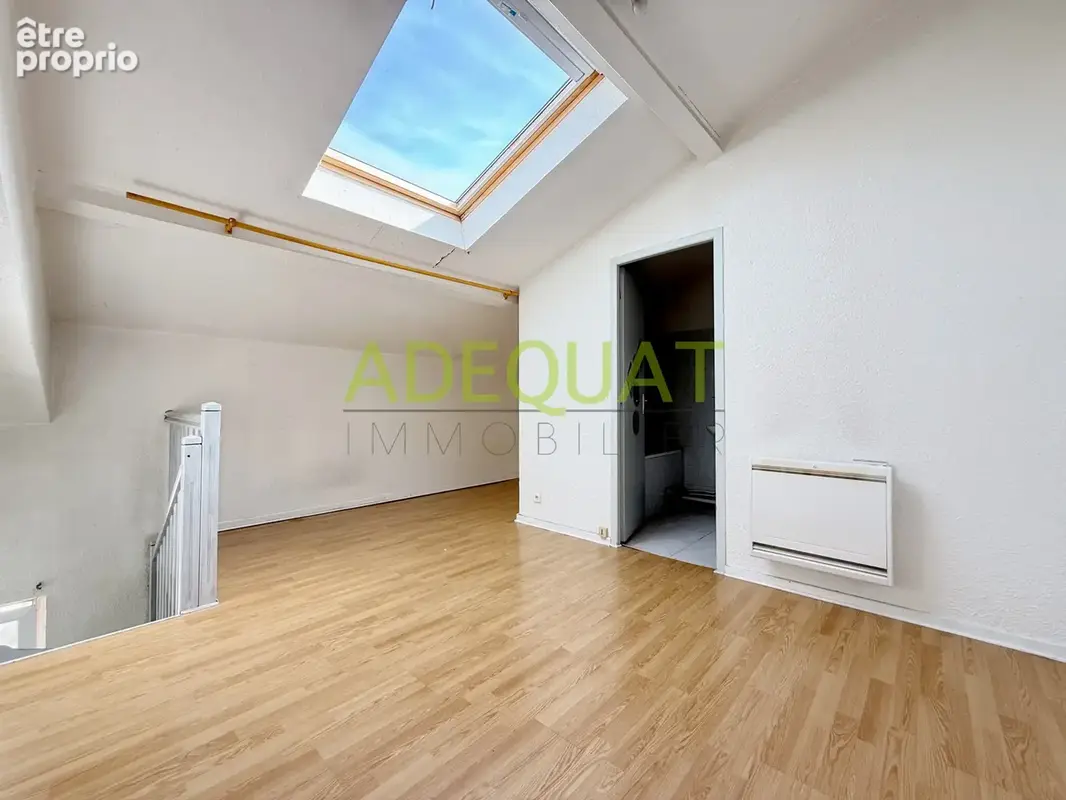 Bourgoin jallieu 'hyper centre ville' appartement de type 2 en duplex… - photo 8