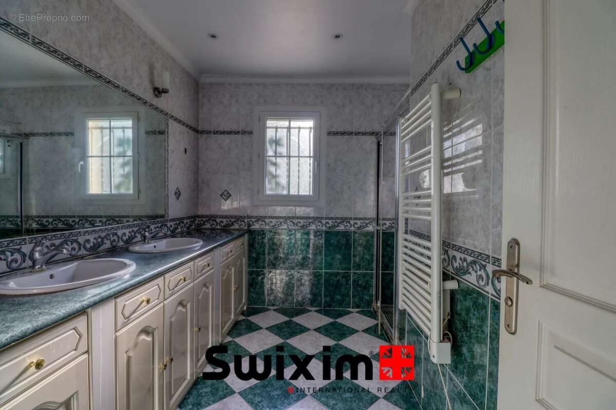 Maison à SAINT-LAURENT-MEDOC