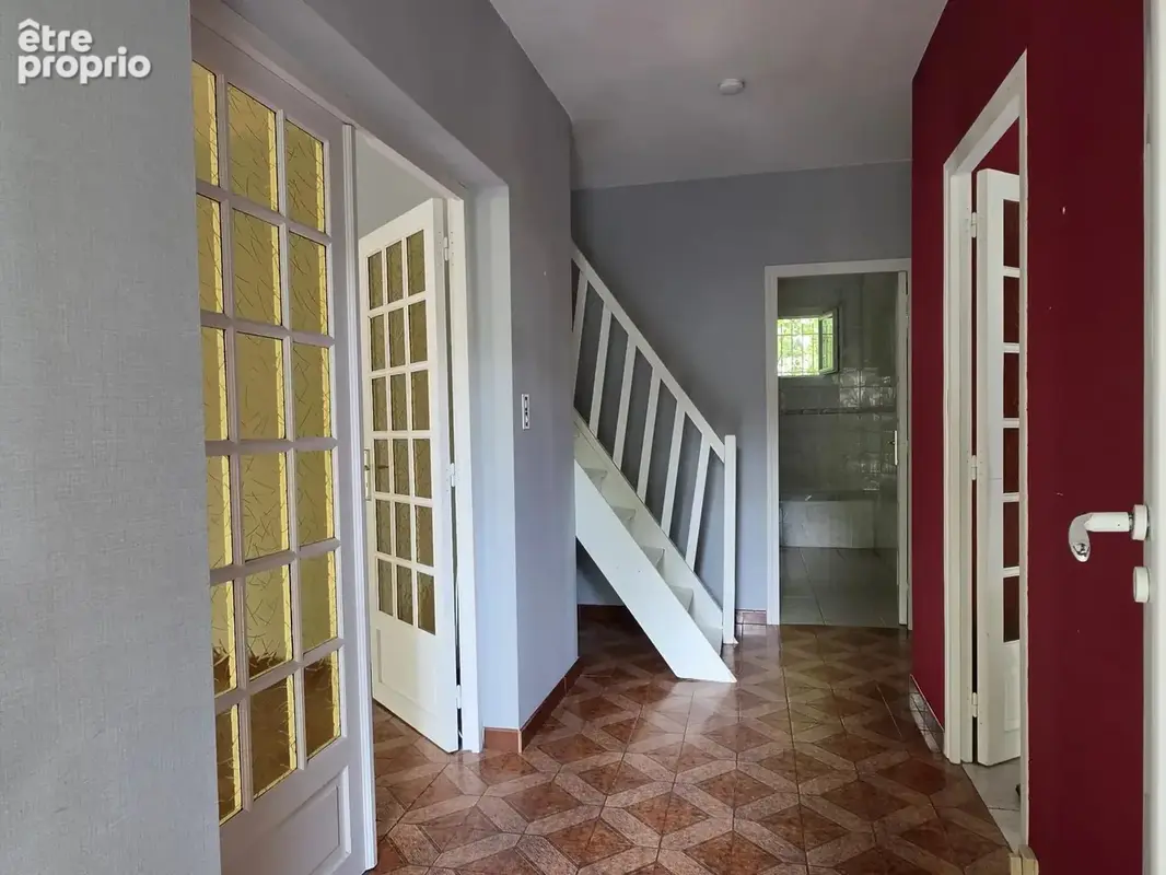 Maison de 124 m² - La Salvetat-Saint-Gilles - photo 2