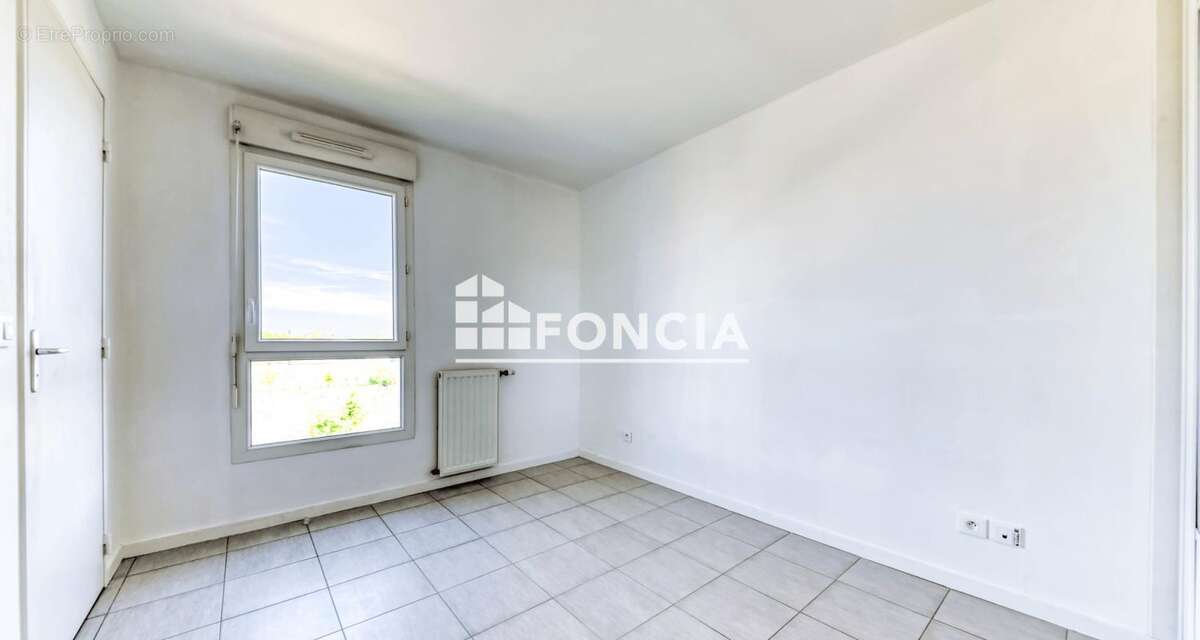 Appartement à VAULX-EN-VELIN