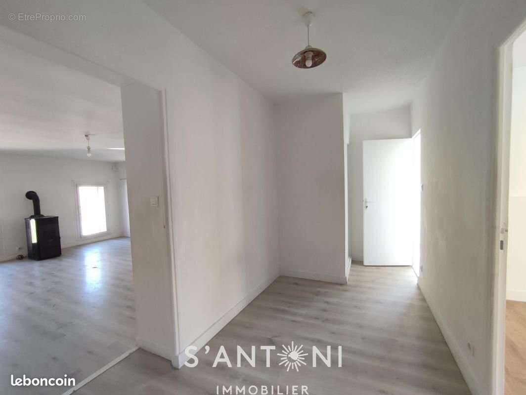 Appartement à PEZENAS