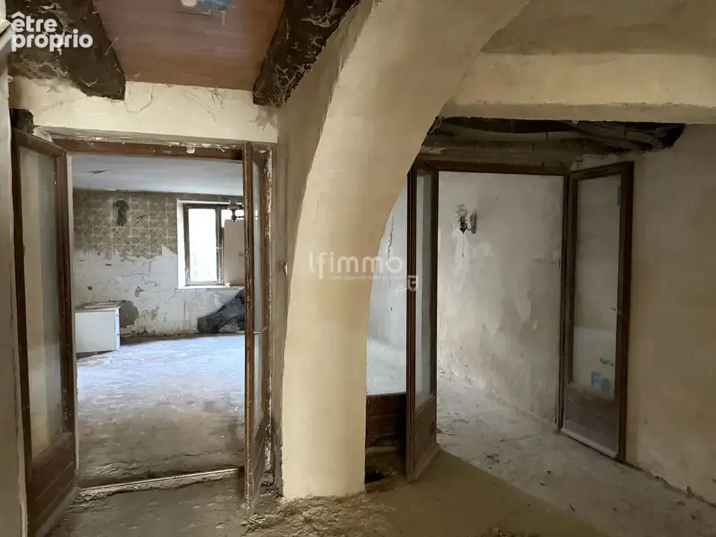 Vends à Gomelange une maison de village de 200 m2 - photo 3