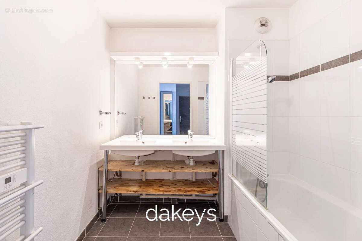 Appartement à MARSEILLE-14E