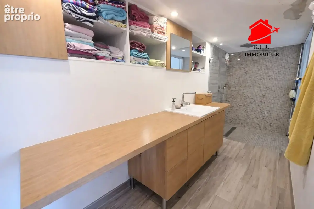 Maison 5 pièces 180 m² à vendre à Carros (06510) - photo 7