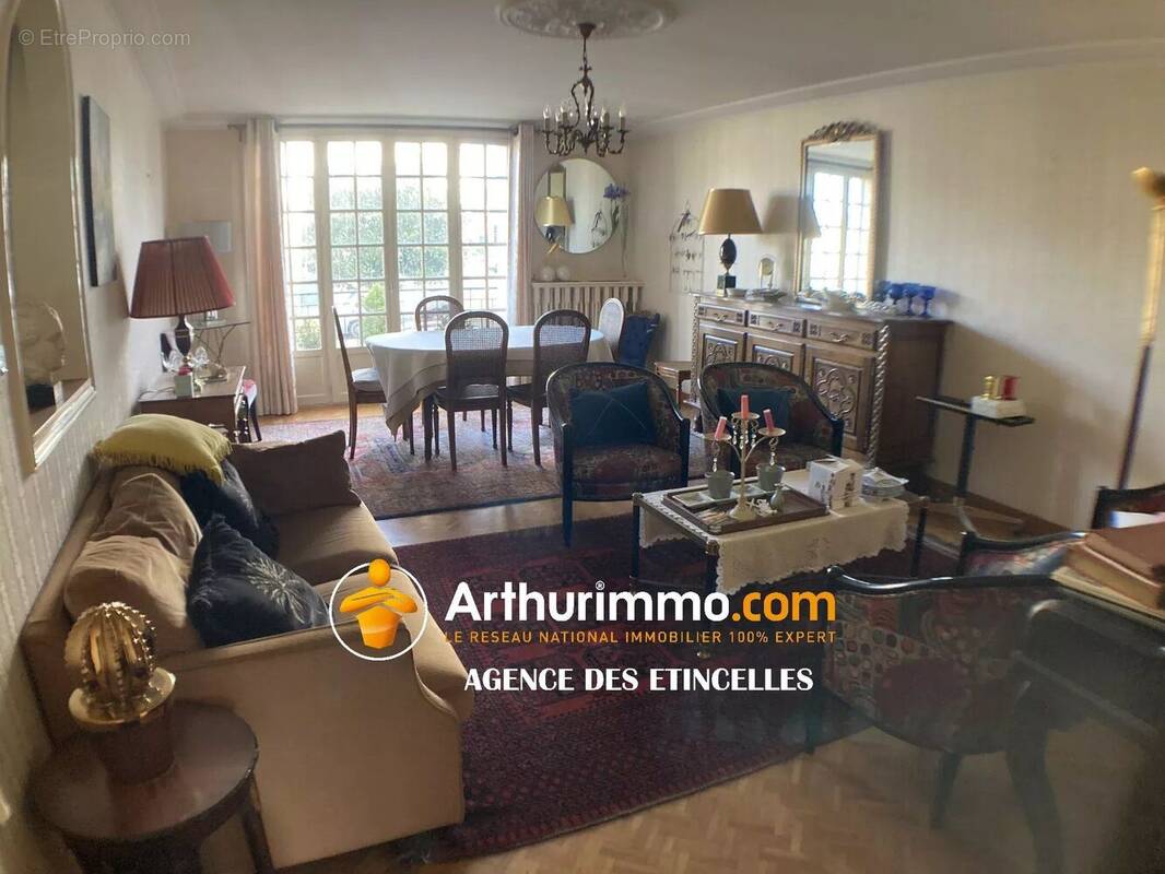 Maison à MARTIGNE-FERCHAUD