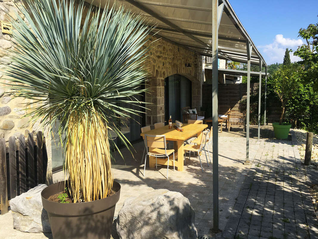 Maison à JOYEUSE