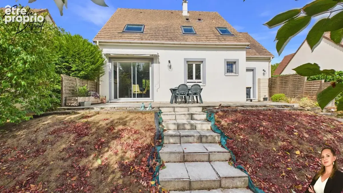 Maison 123 m² à La Bazoge  - photo 2