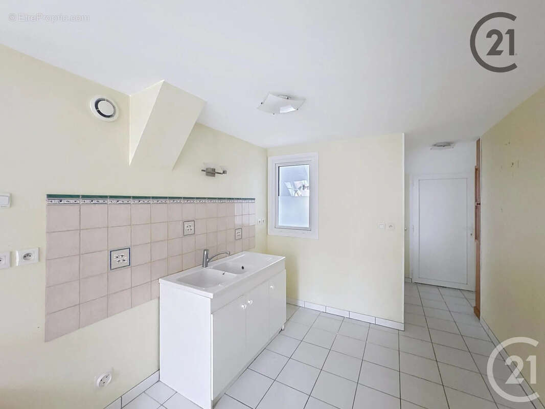 Appartement à SENS