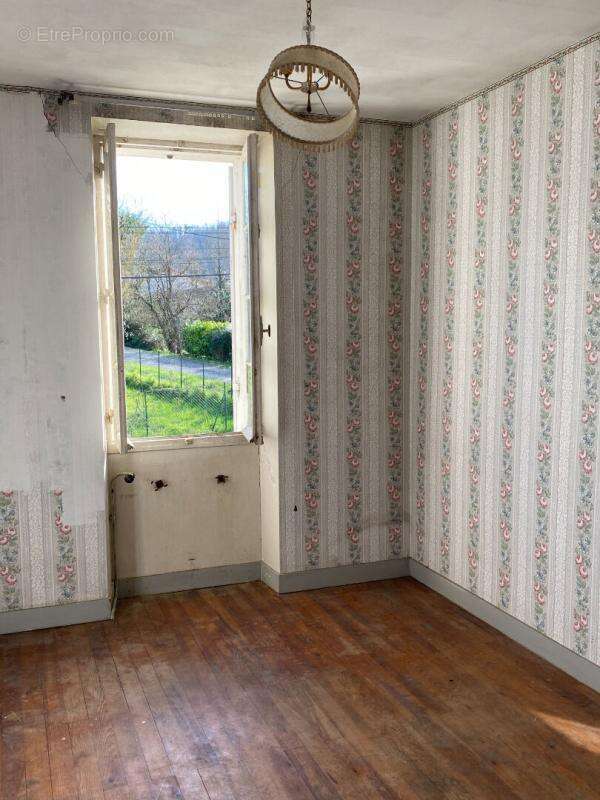 Maison à SAINT-PEY-DE-CASTETS