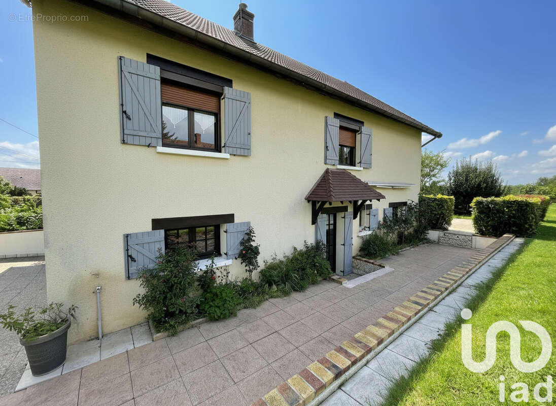 Photo 4 - Maison à LESSARD-EN-BRESSE