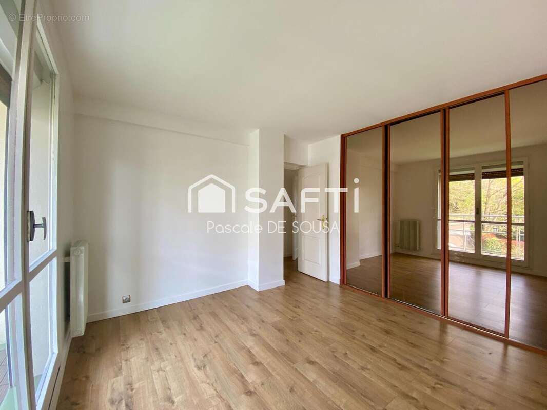 Photo 9 - Appartement à SAINT-GERMAIN-EN-LAYE