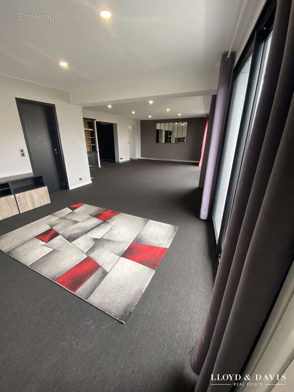 Appartement 91 m² à Bordeaux  - photo 2