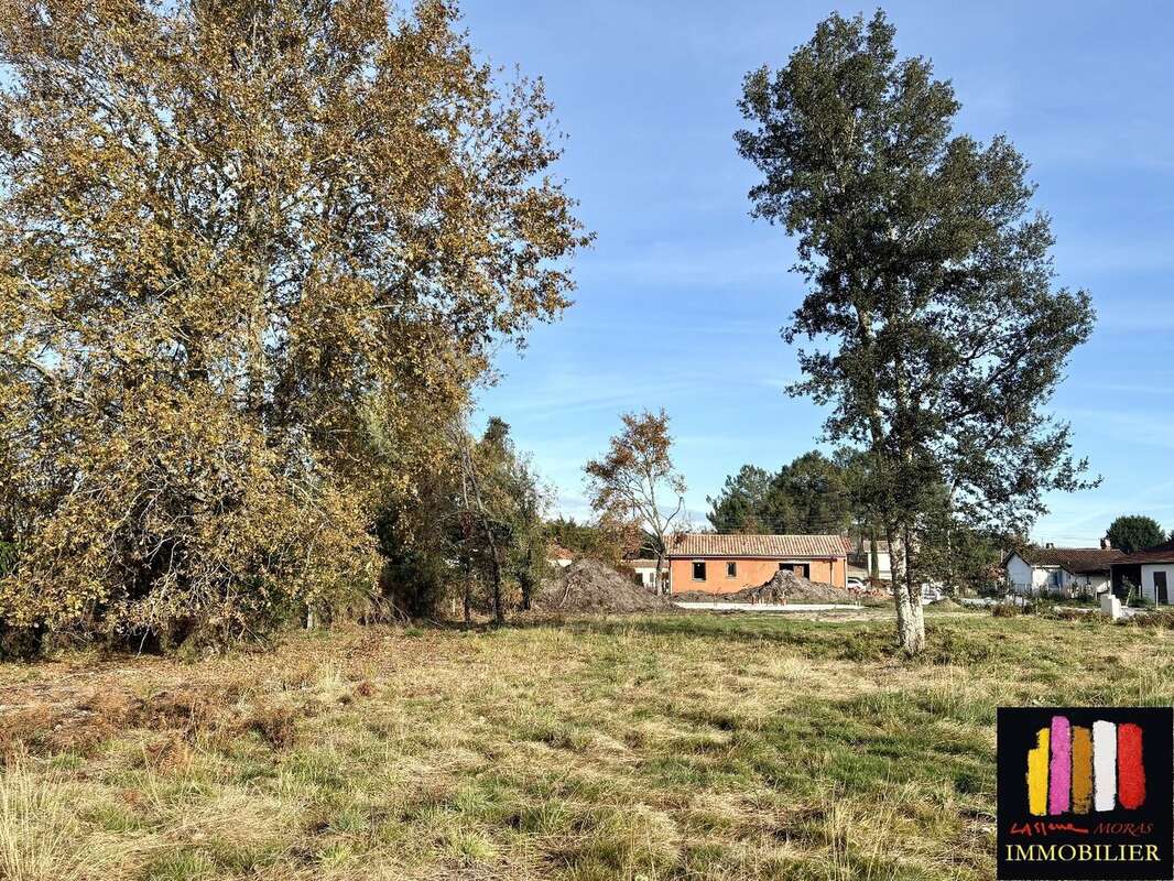 Terrain à PONTENX-LES-FORGES