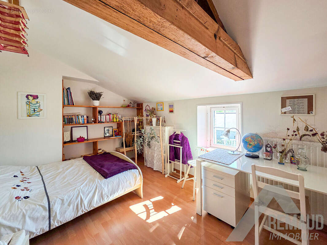 Maison à AIZENAY