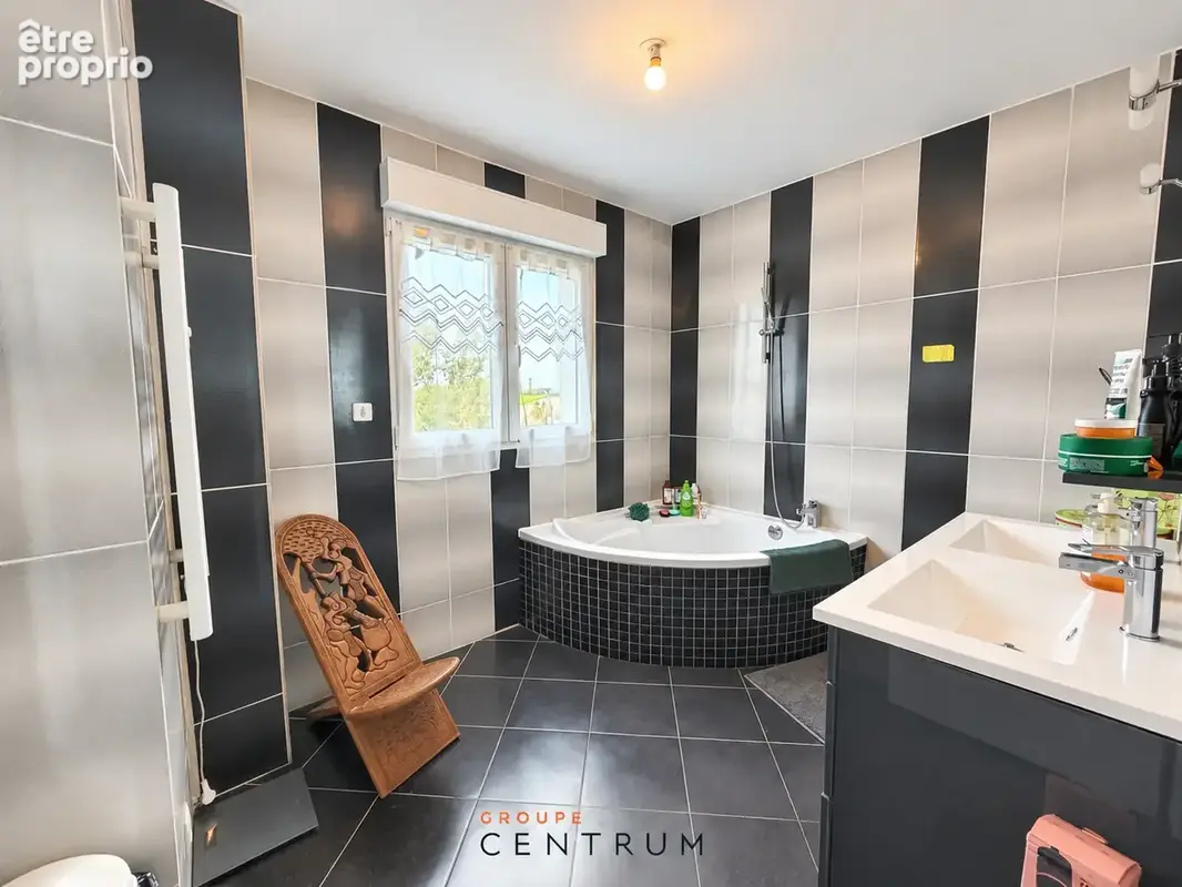Maison familiale uckange 420 000€ - photo 12
