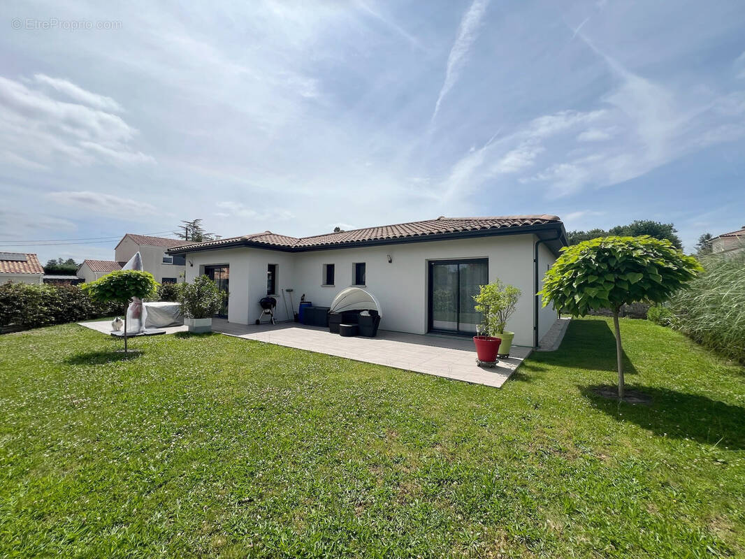 Maison à LABASTIDE-SAINT-SERNIN