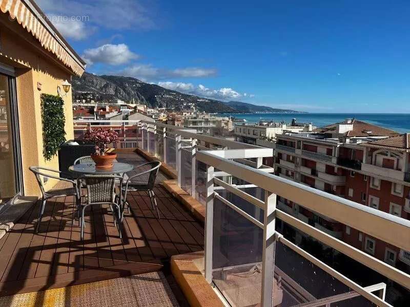 Appartement à MENTON