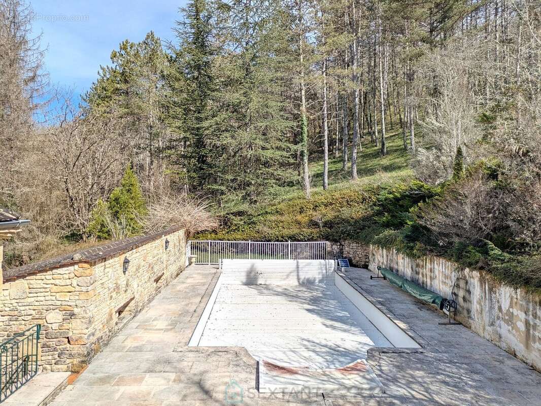 Ancien moulin en pierre de 160 m² avec piscine. - photo 20
